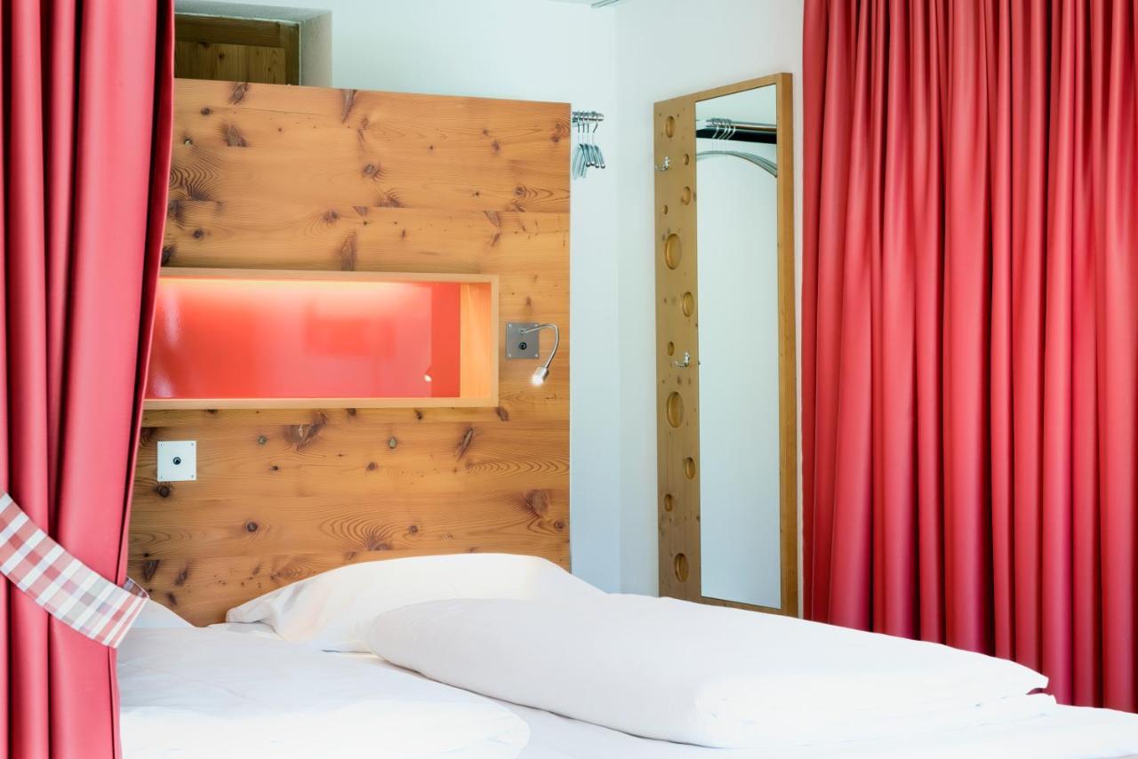 Hapimag Ferienwohnungen Andeer Clugin Buitenkant foto
